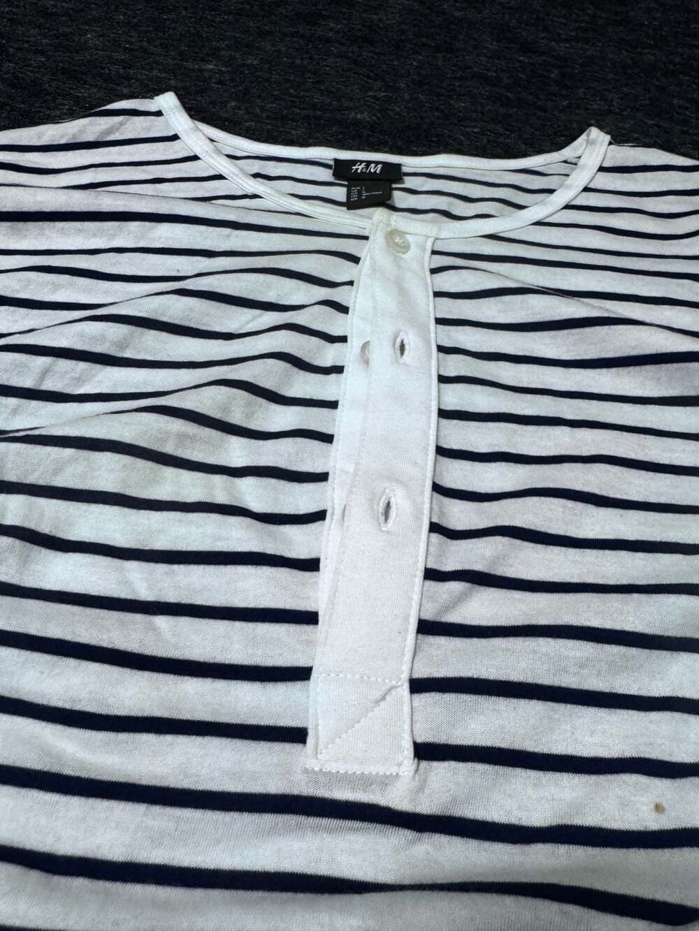 H&M Striped Henley Shirt Womens Size Large White Blue - Picture 8 of 10
